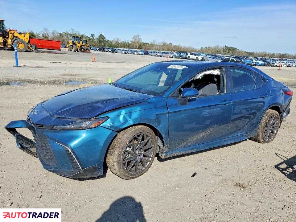 Toyota Camry 2025 2