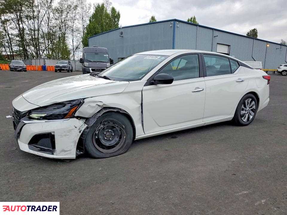 Nissan Altima 2024 2