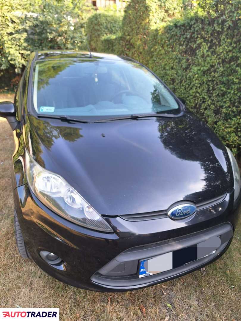 Ford Fiesta 2009 1.6 90 KM