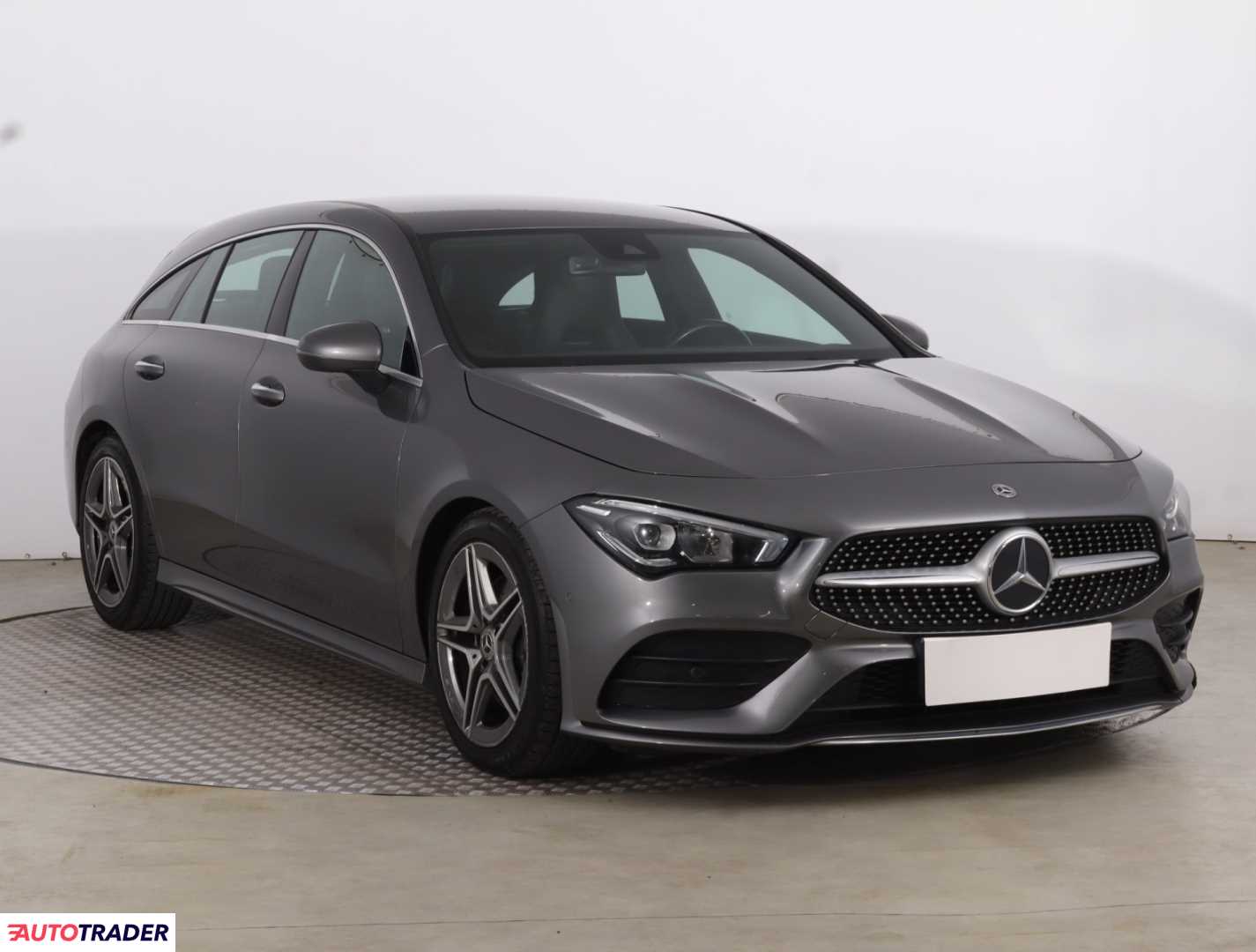 Mercedes Pozostałe 2020 1.3 160 KM