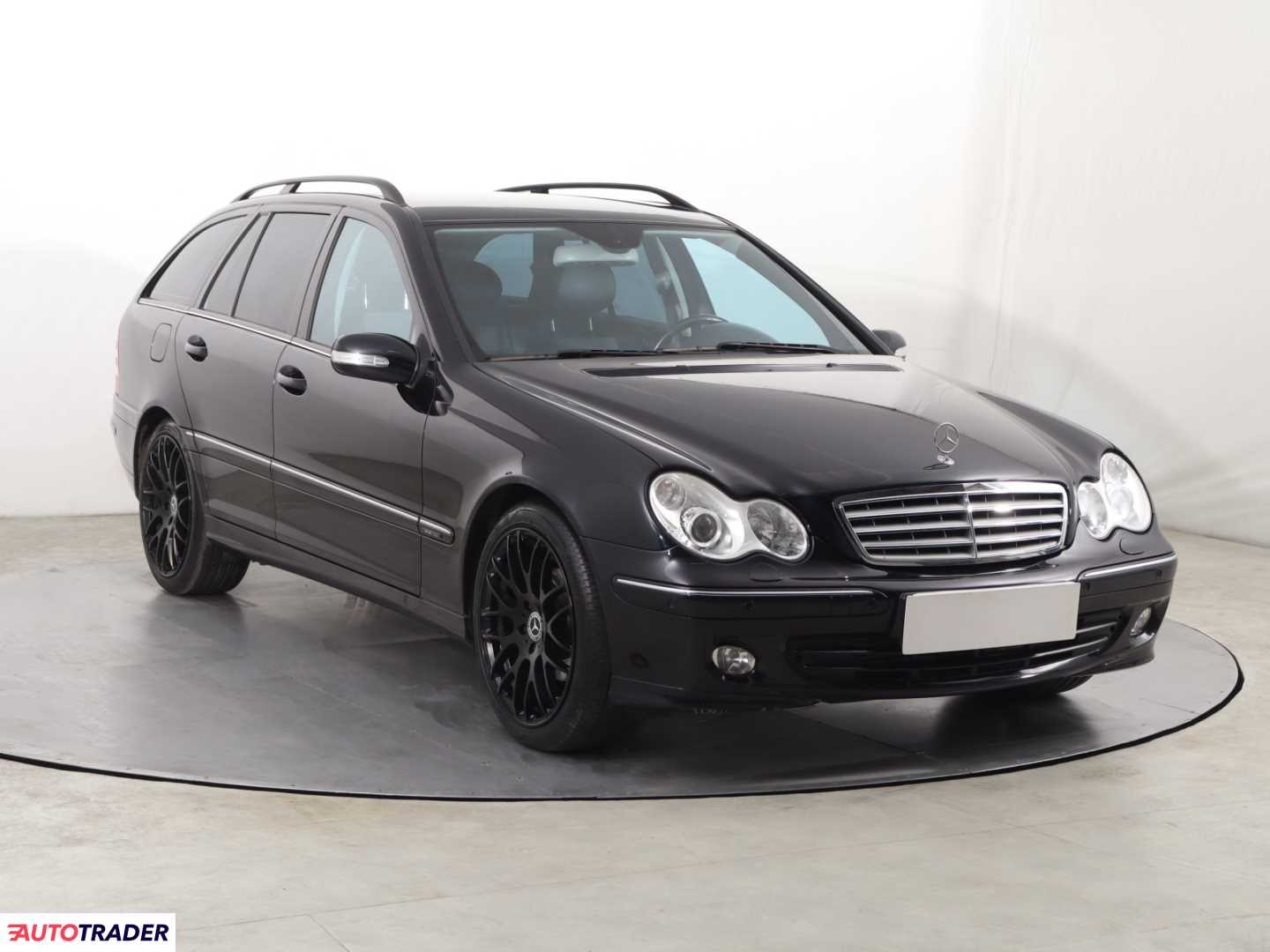 Mercedes C-klasa 2006 2.1 147 KM