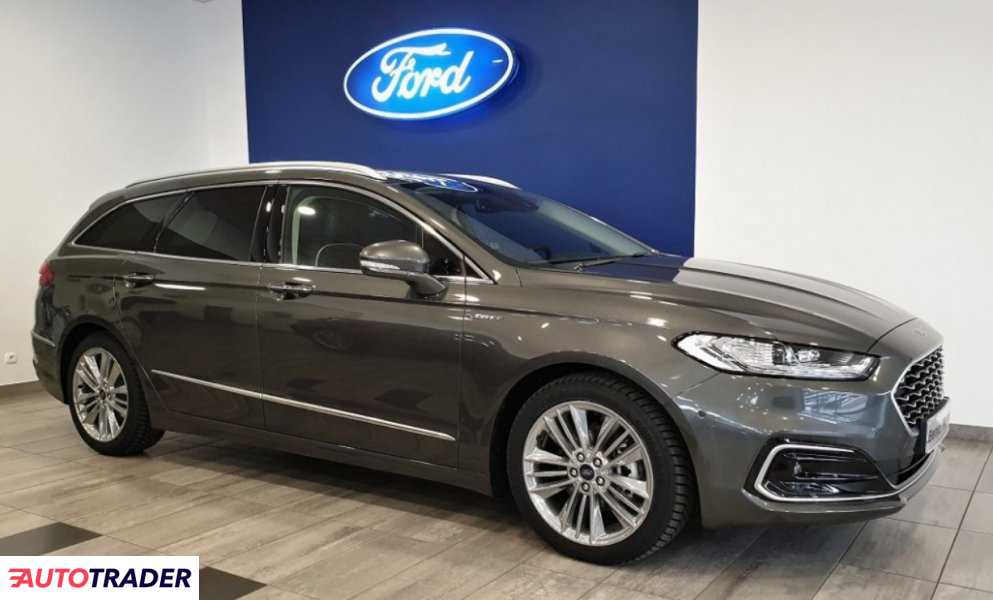 Ford Mondeo 2019 2 190 KM Ford Mondeo 2019 2 190 KM
