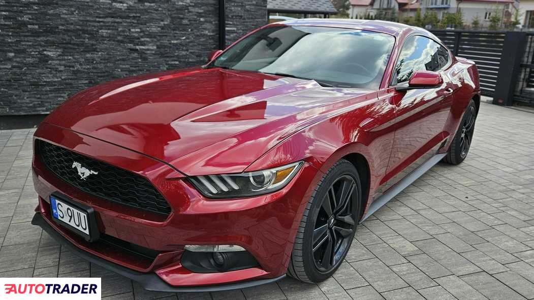 Ford Mustang 2015 3.7 306 KM