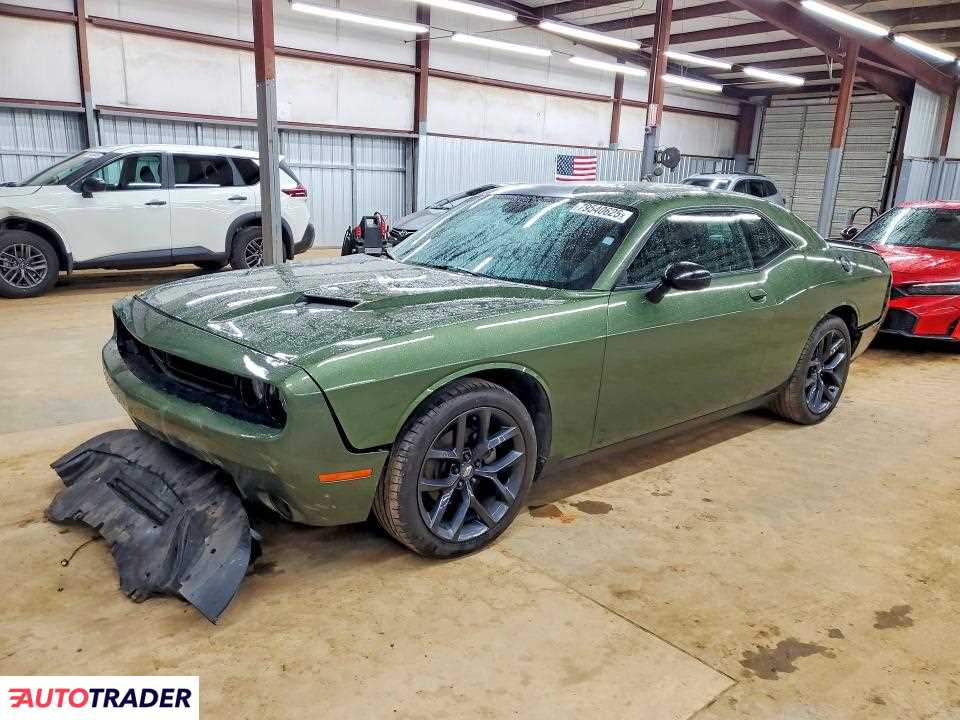 Dodge Challenger 2021 3