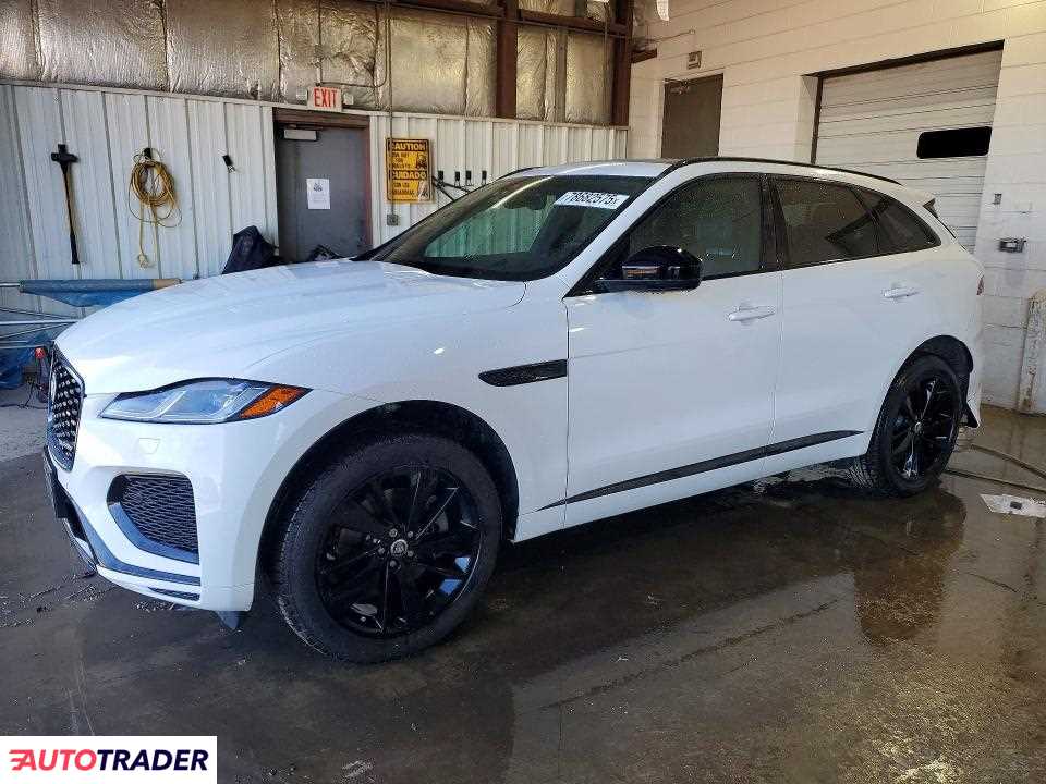 Jaguar F-PACE 2024 2