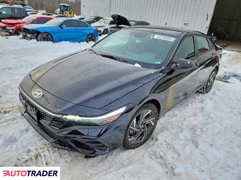 Hyundai Elantra 2025 2