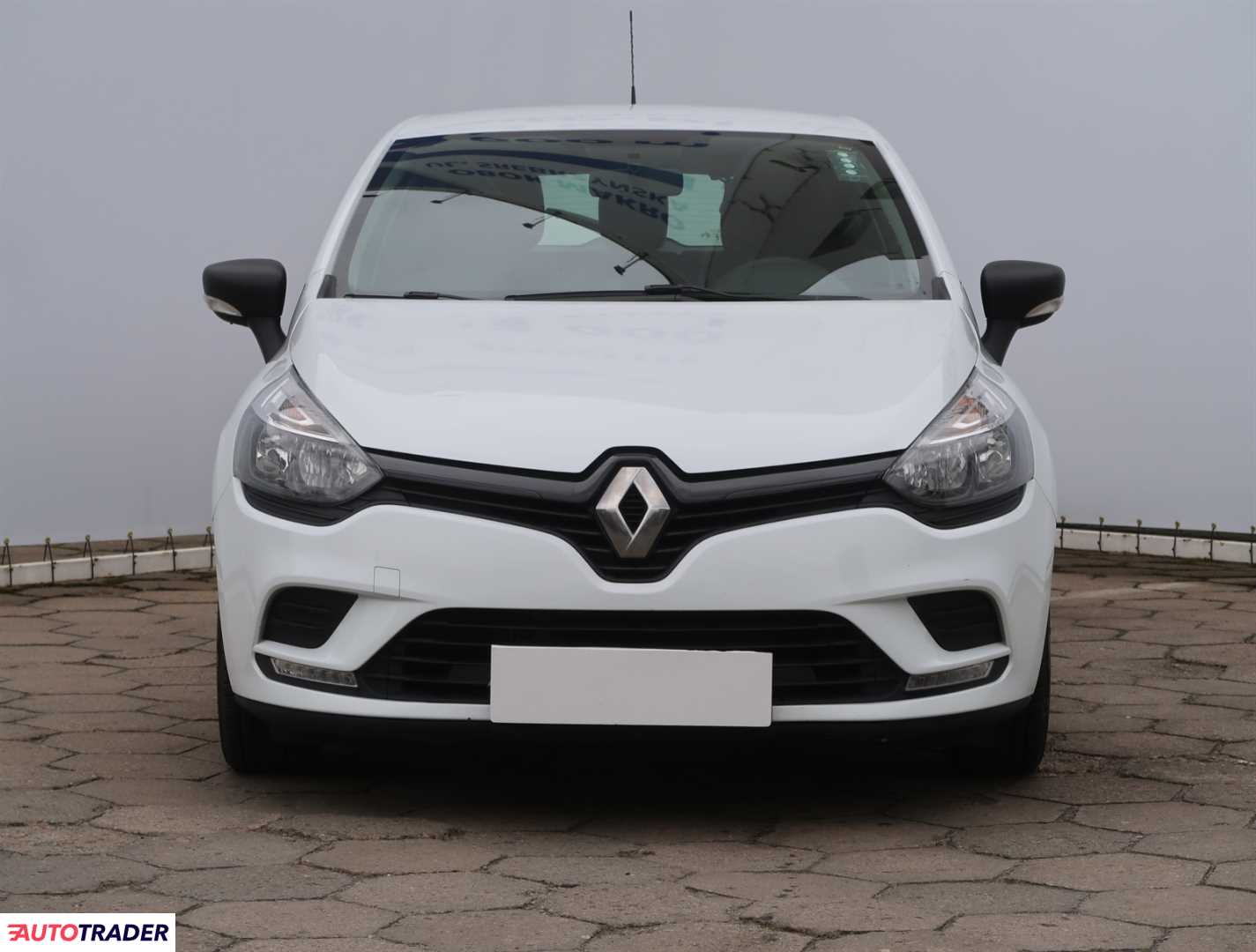 Renault Clio 2018 0.9 75 KM