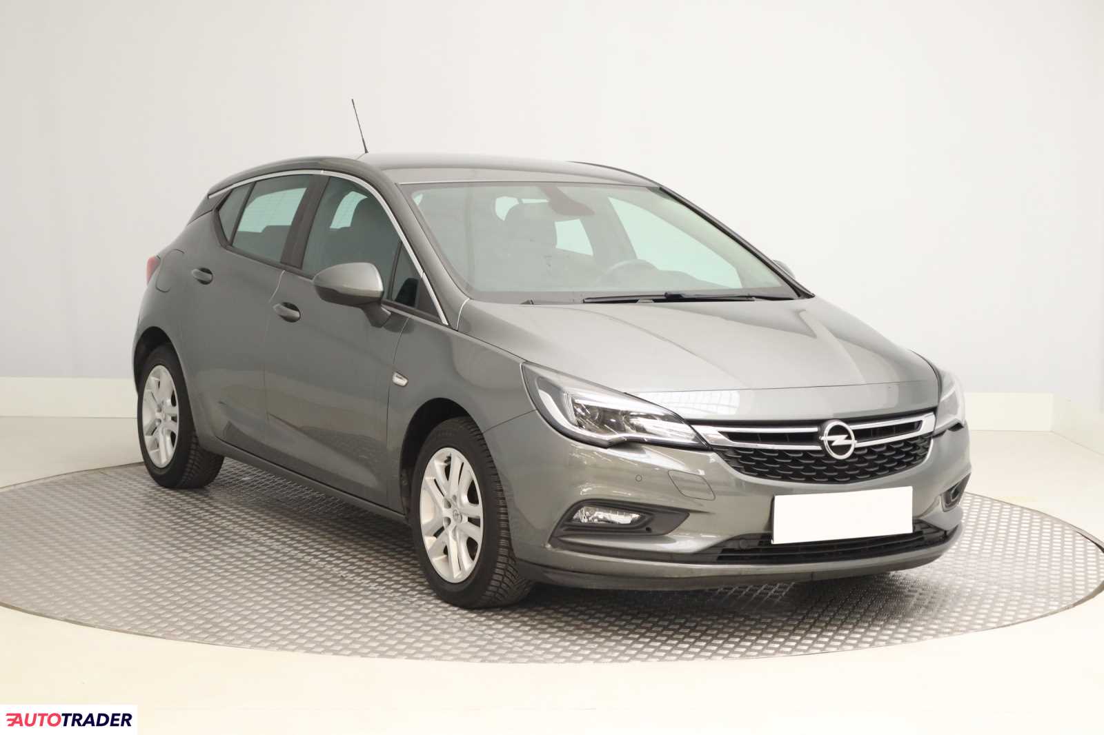 Opel Astra 2019 1.4 147 KM