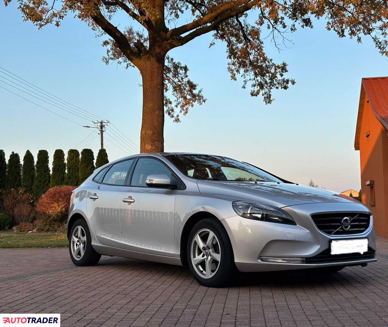 Volvo V40 2015 2 120 KM Volvo V40 2015 2 120 KM