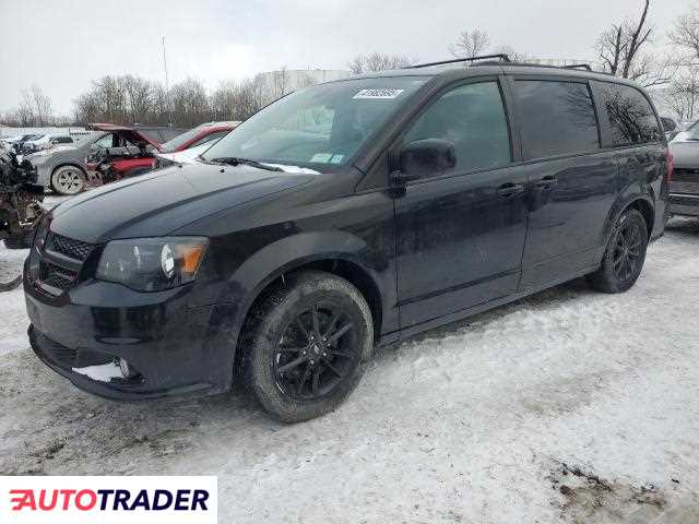 Dodge Grand Caravan 3.0 benzyna 2019r. (CENTRAL SQUARE)