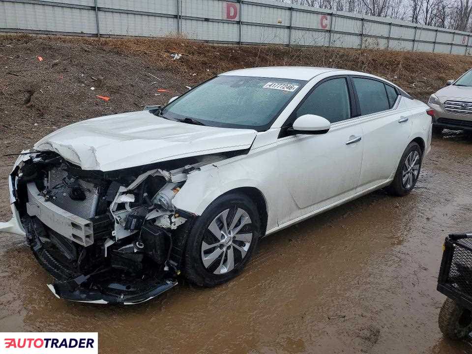 Nissan Altima 2022 2