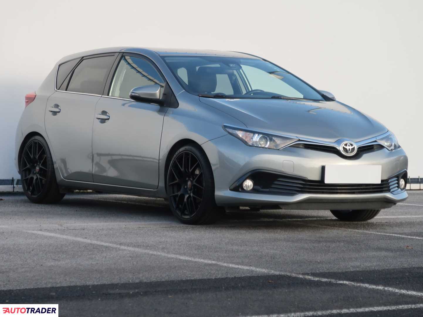 Toyota Auris 2015 1.2 113 KM