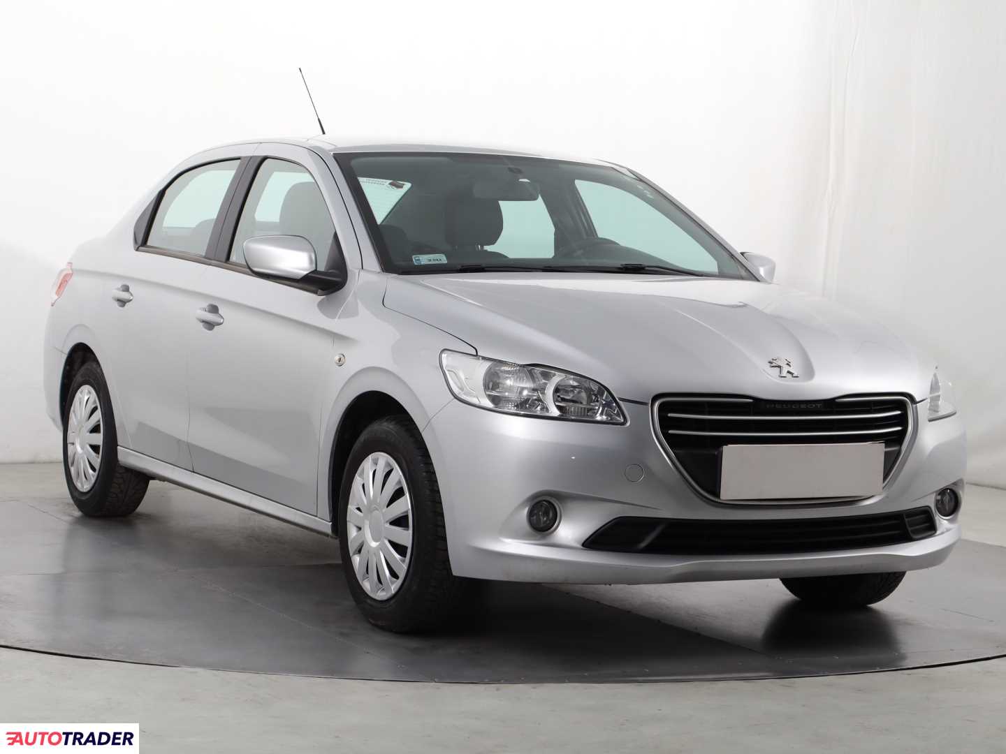 Peugeot 301 1.6 113 KM 2016r. (Piaseczno)