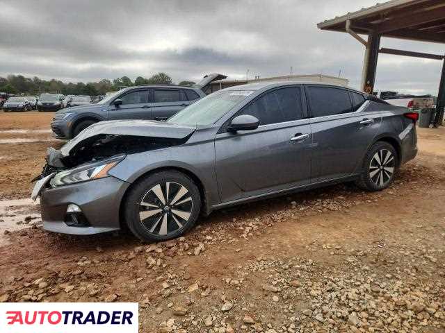 Nissan Altima 2020 2