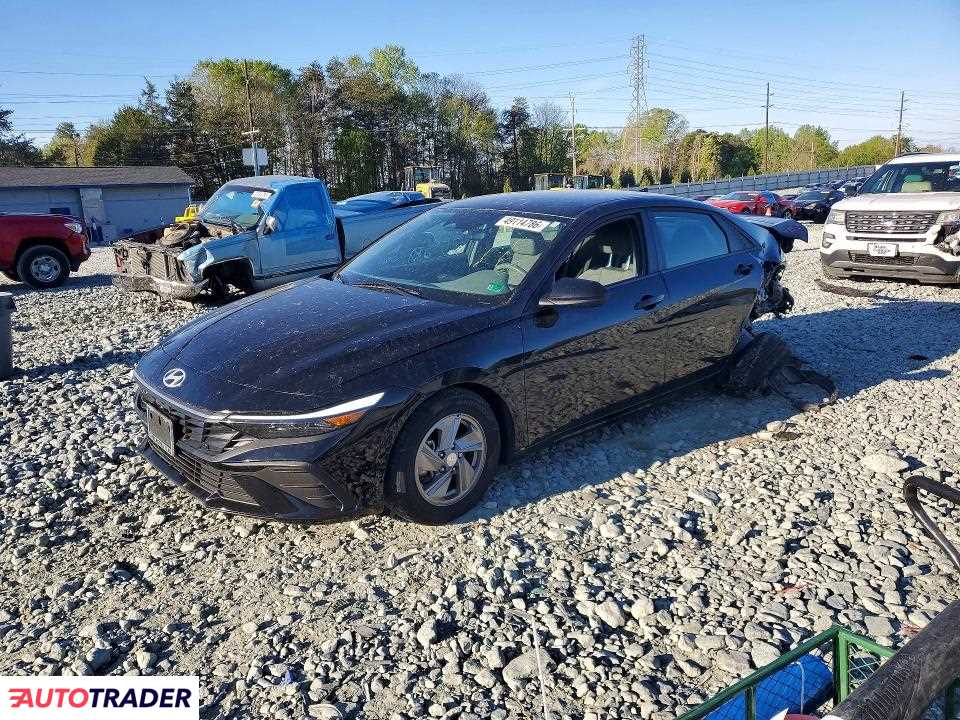 Hyundai Elantra 2025 2
