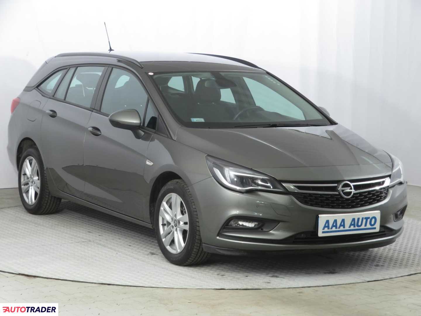 Opel Astra 2018 1.4 147 KM Opel Astra 2018 1.4 147 KM
