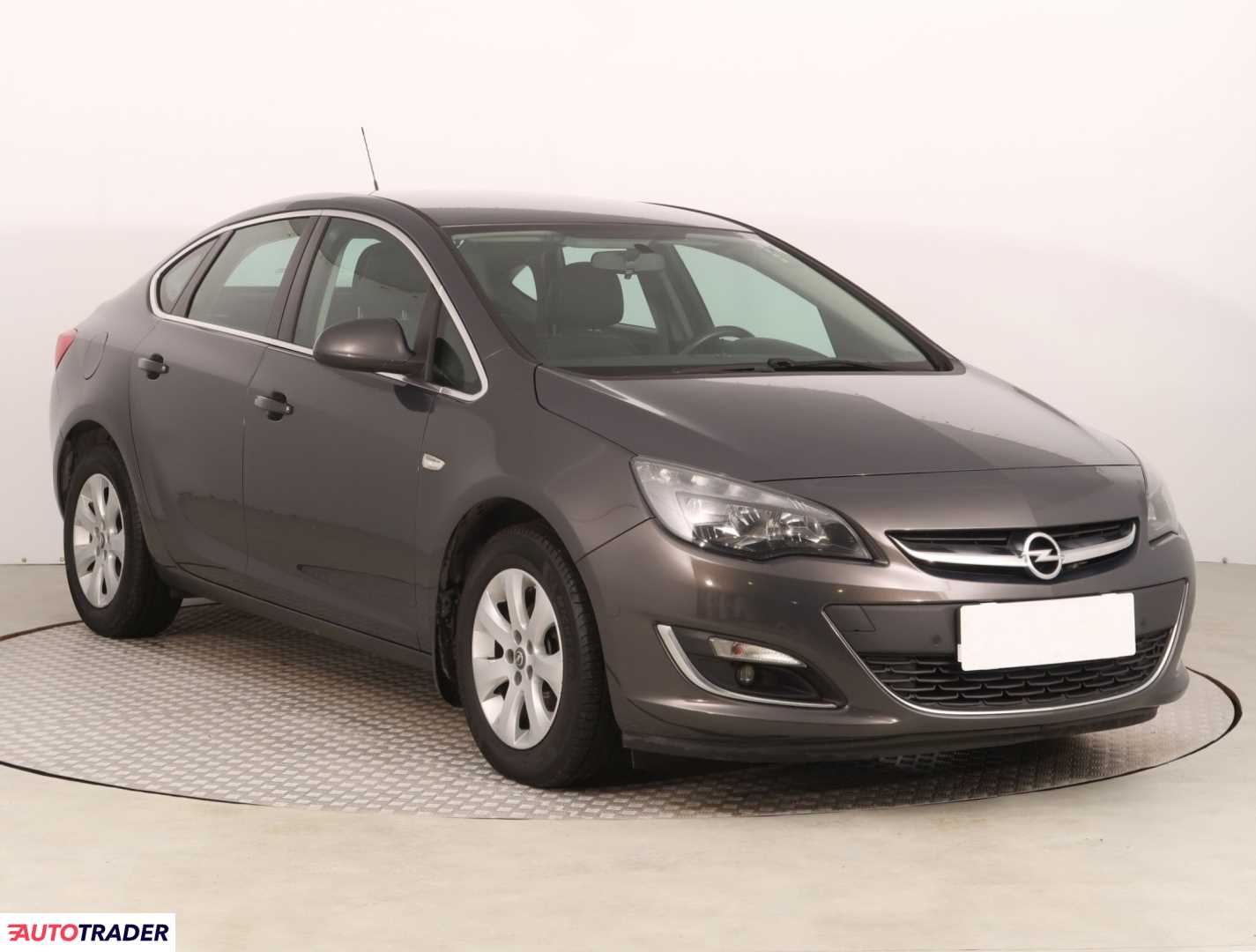 Opel Astra 2015 1.4 138 KM