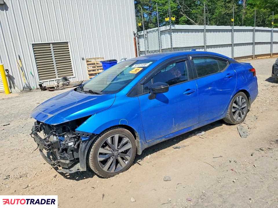 Nissan Versa 2020 1