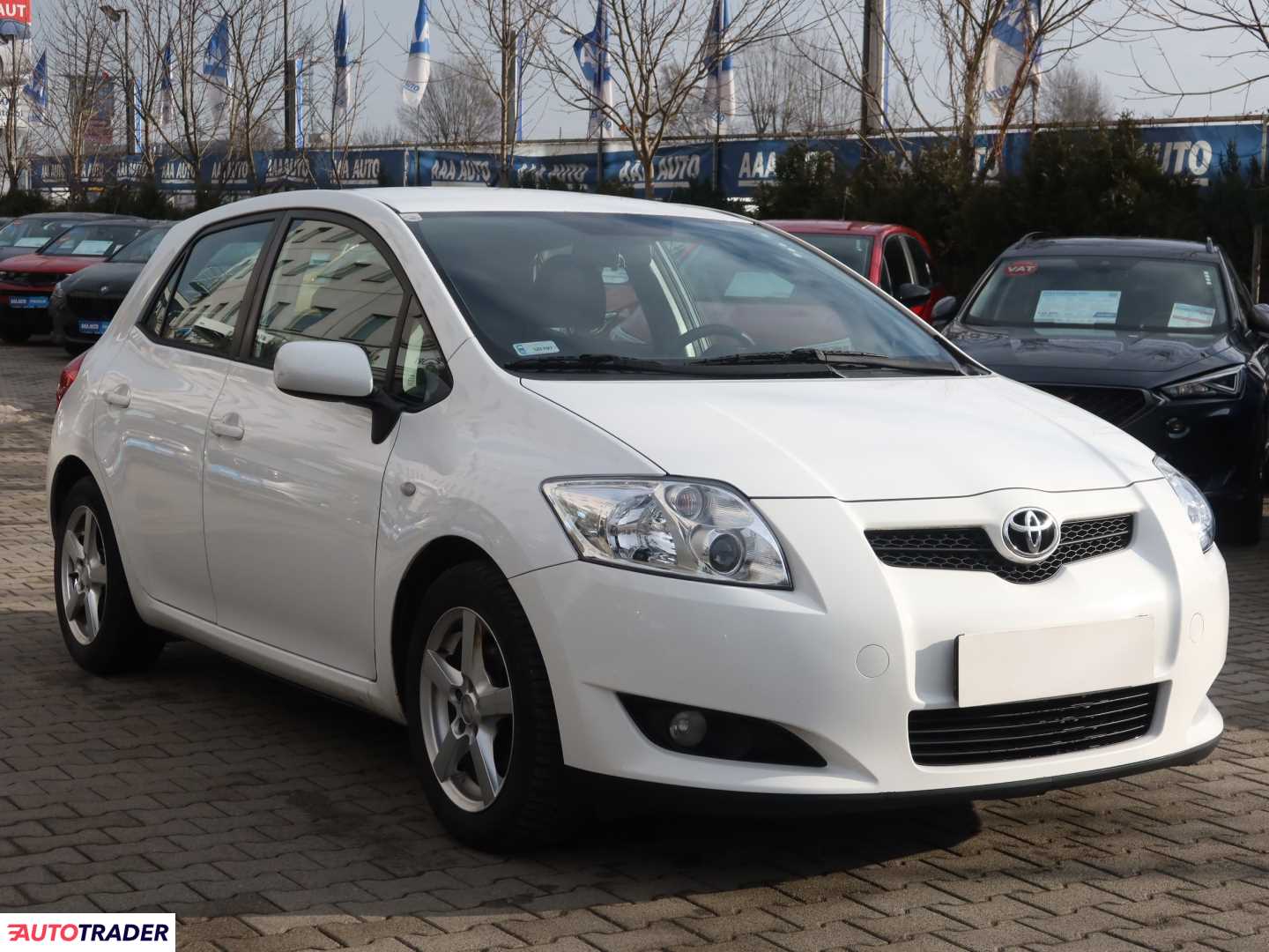 Toyota Auris 2009 1.3 99 KM