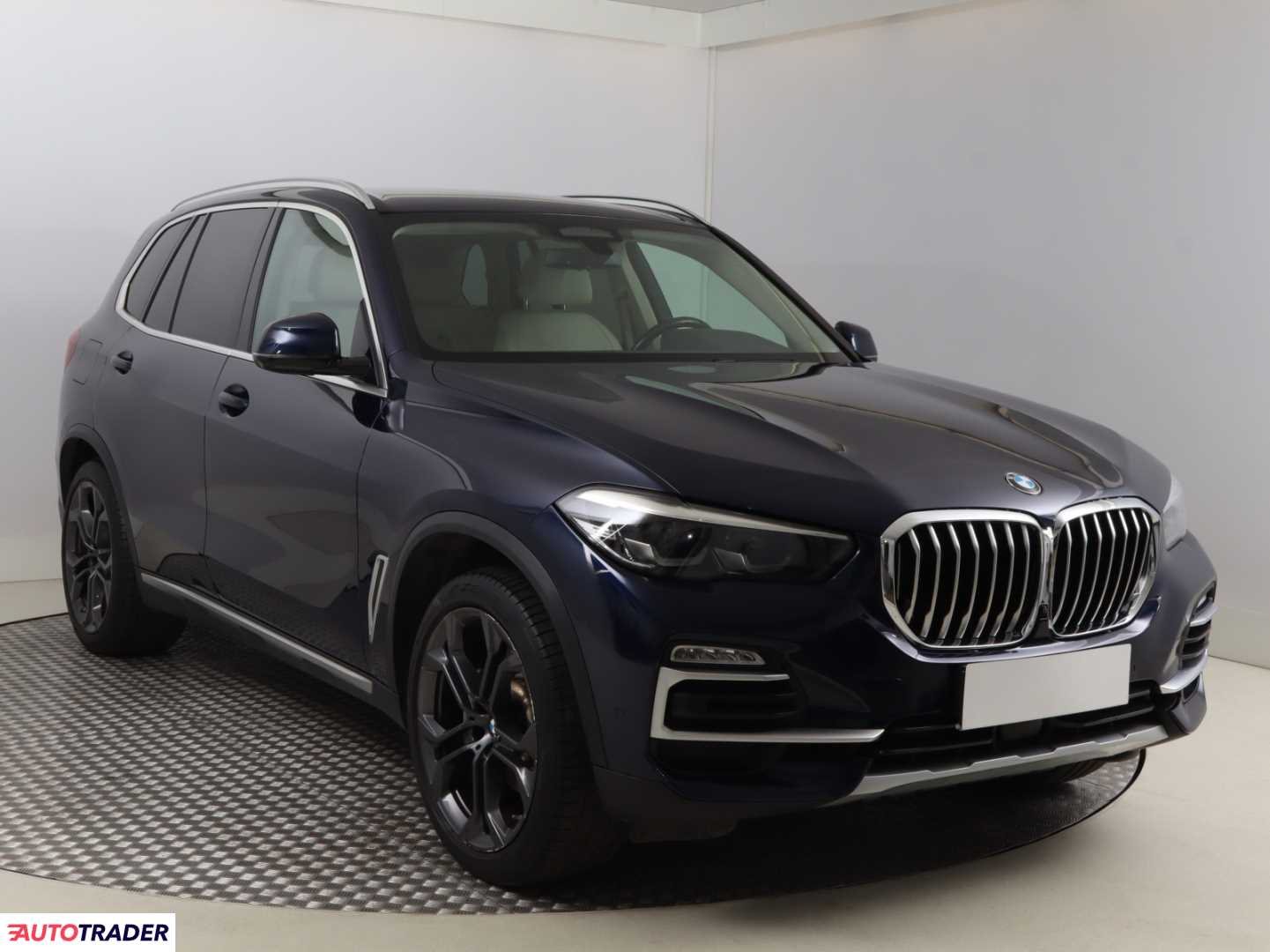 BMW X5 2020 2.0 227 KM