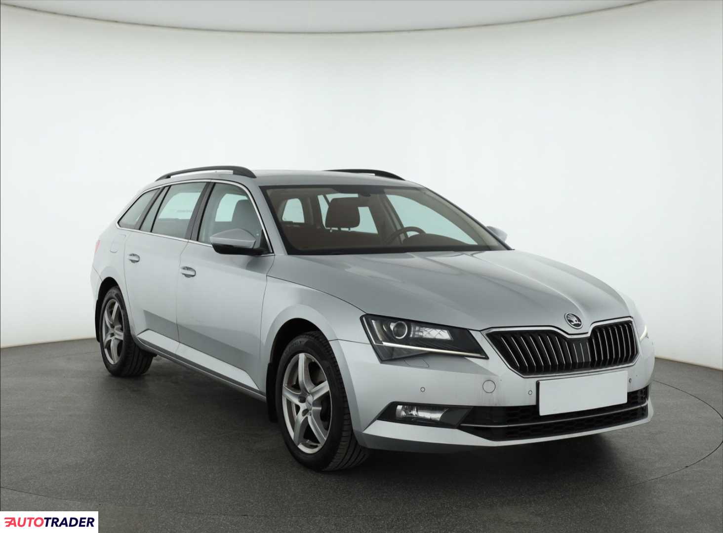 Skoda Superb 2016 2.0 187 KM