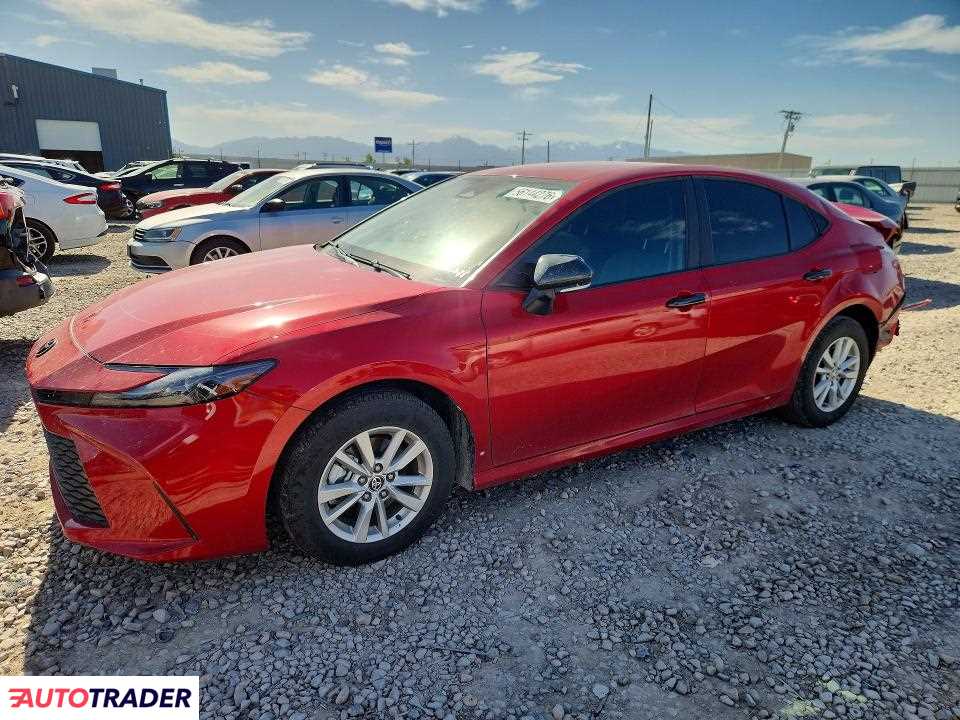 Toyota Camry 2025 2