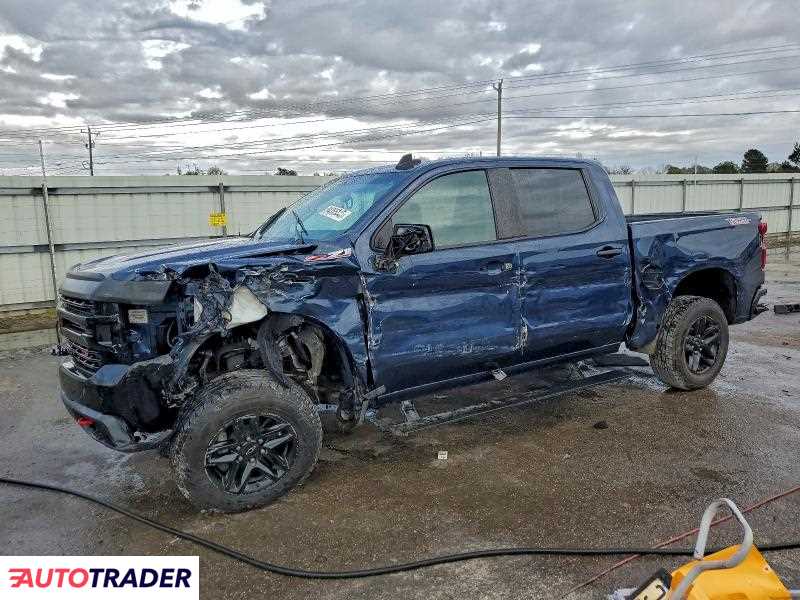 Chevrolet Silverado 2021 5