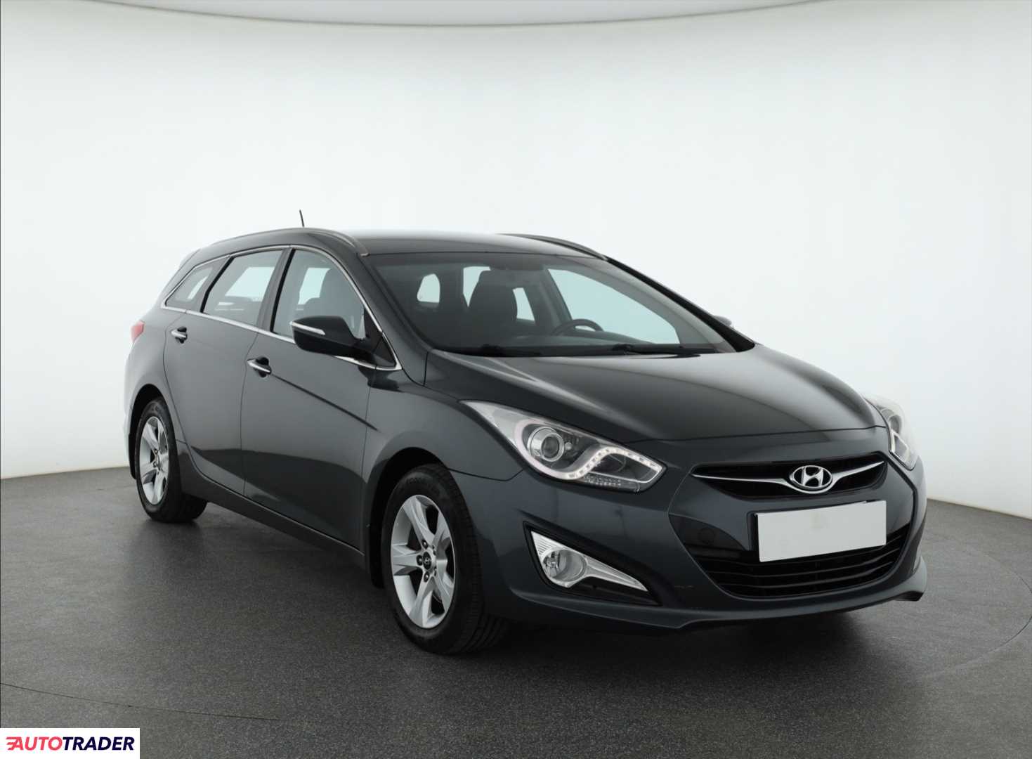 Hyundai i40 2012 2.0 174 KM