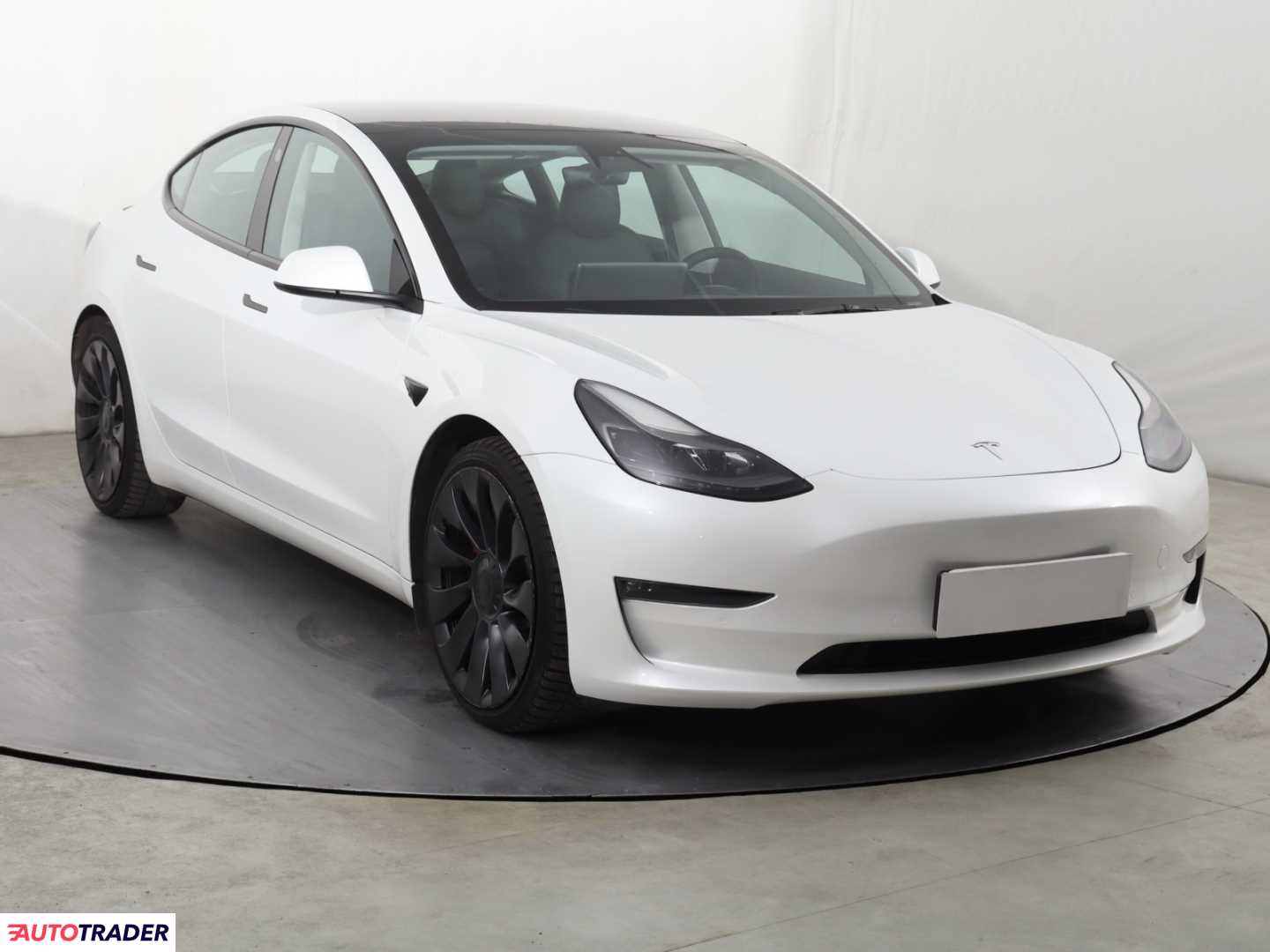 Tesla Model 3 2021 505 KM