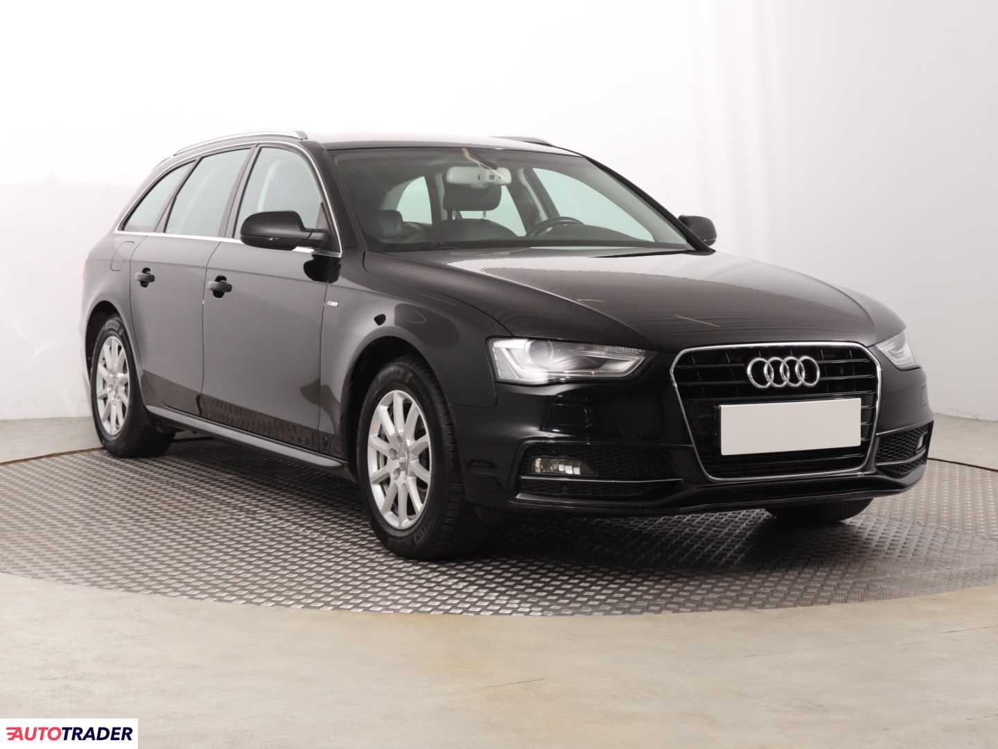 Audi A4 2015 1.8 118 KM