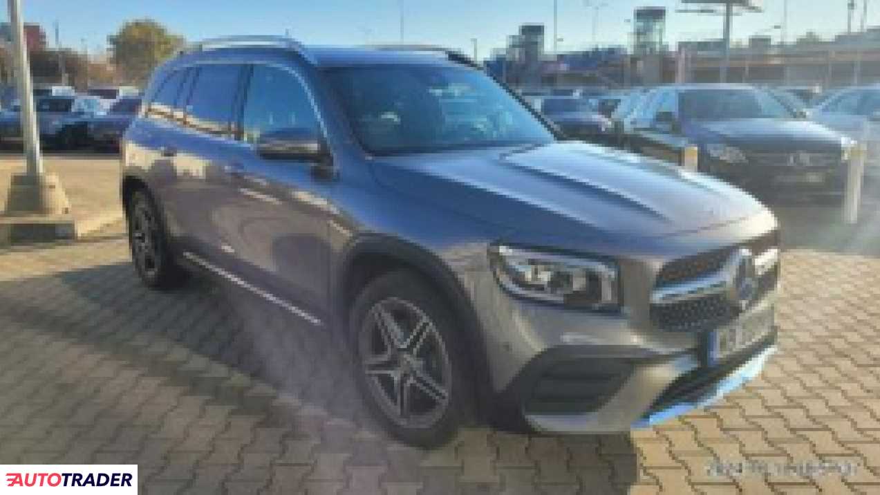 Mercedes GL 1.3 benzyna 163 KM 2023r. (Komorniki)