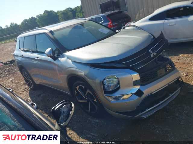 Mitsubishi Outlander 2024 2