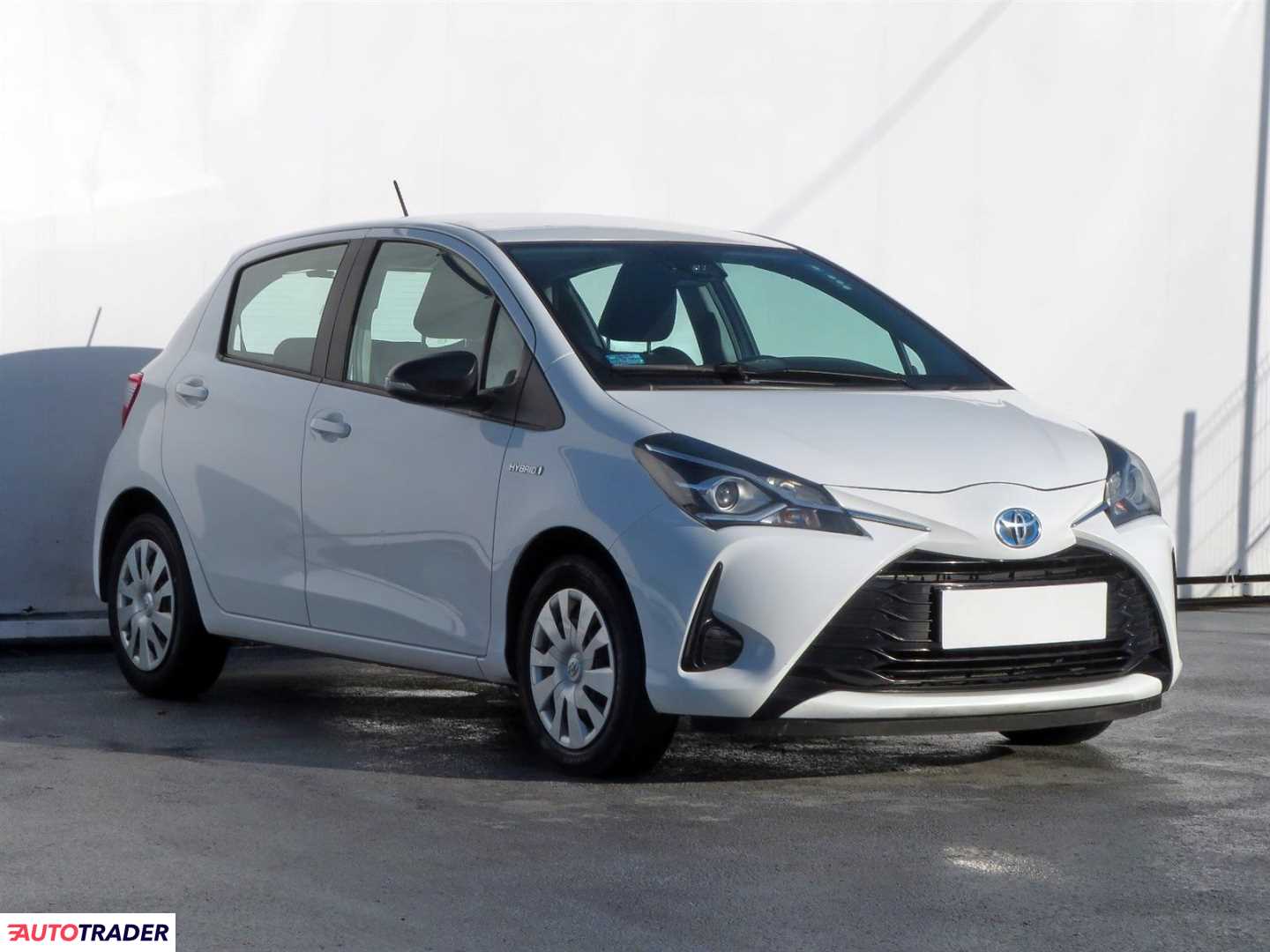 Toyota Yaris 2017 1.5 99 KM Toyota Yaris 2017 1.5 99 KM