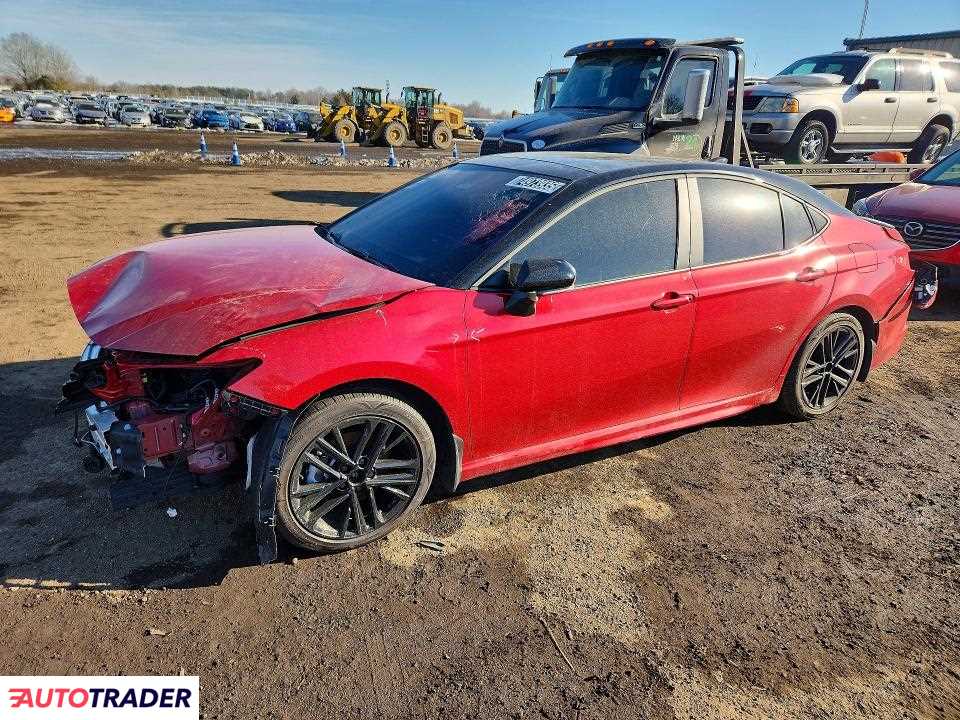 Toyota Camry 2025 2