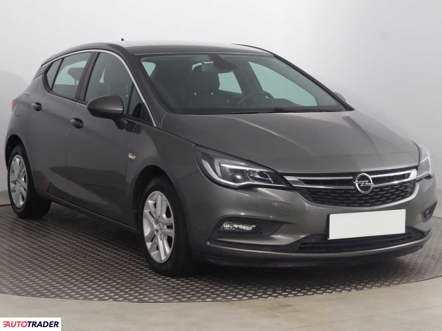 Opel Astra 2019 1.4 147 KM