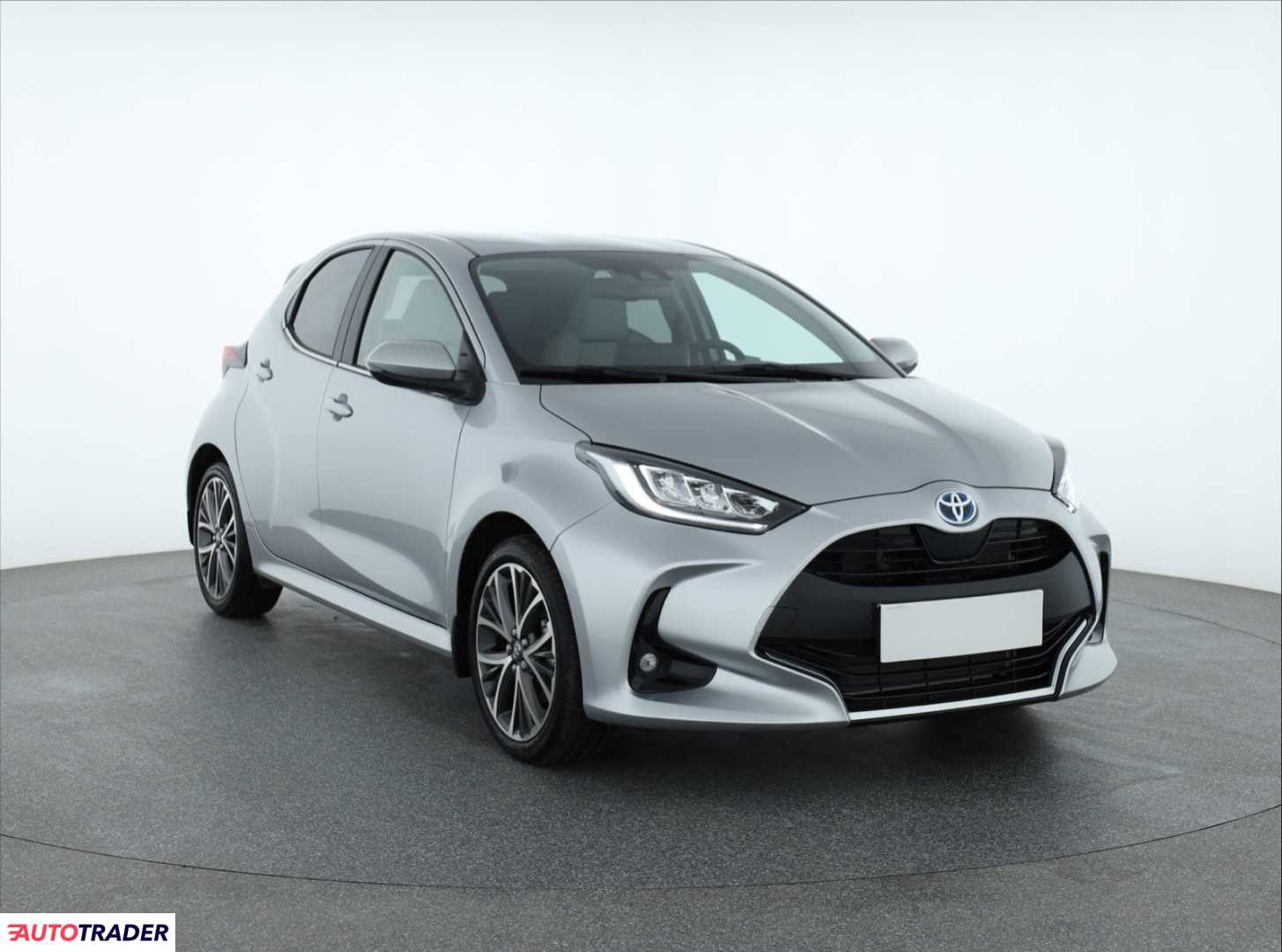 Toyota Yaris 2022 1.5 113 KM