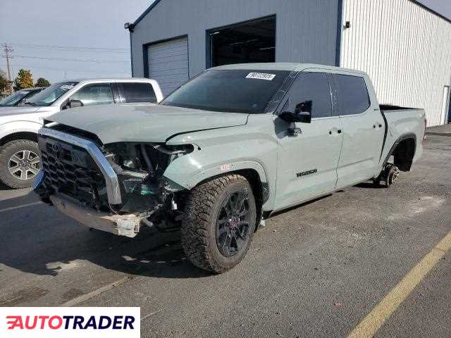 Toyota Tundra 2023 3