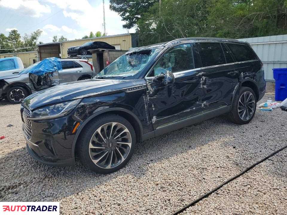 Lincoln Aviator 2026 3