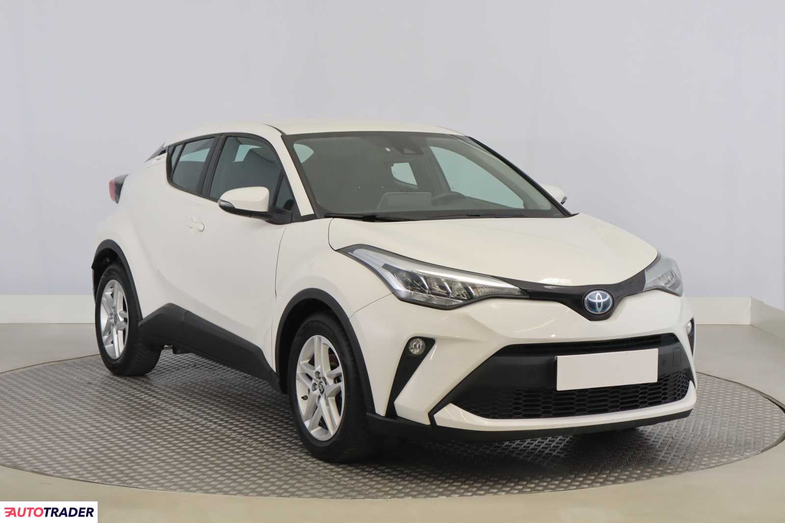 Toyota C-HR 2022 1.8 120 KM