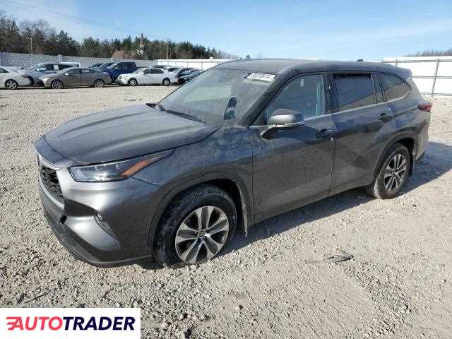 Toyota Highlander 3.0 benzyna 2022r. (FRANKLIN)