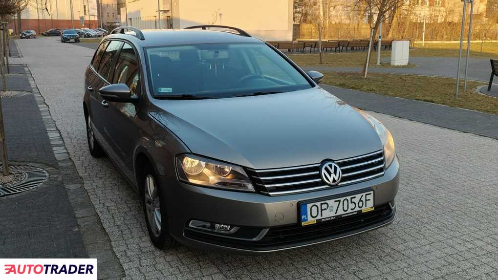 Volkswagen Passat 2012 2 140 KM