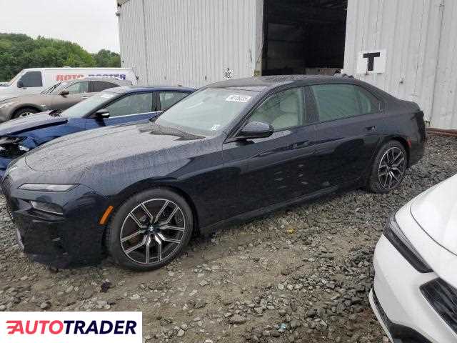 BMW 760 2025 4 BMW 760 2025 4