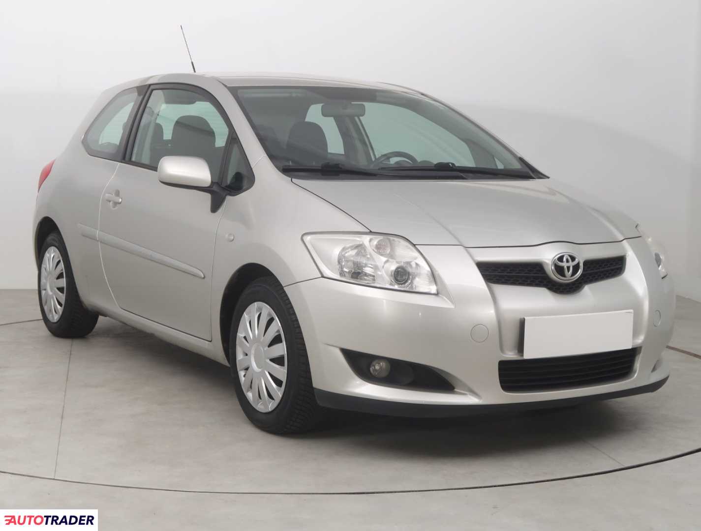 Toyota Auris 2007 1.6 122 KM