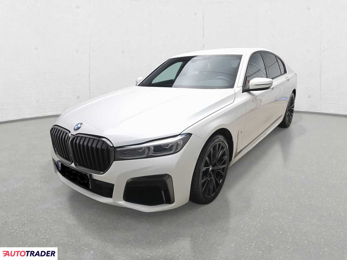 BMW 730