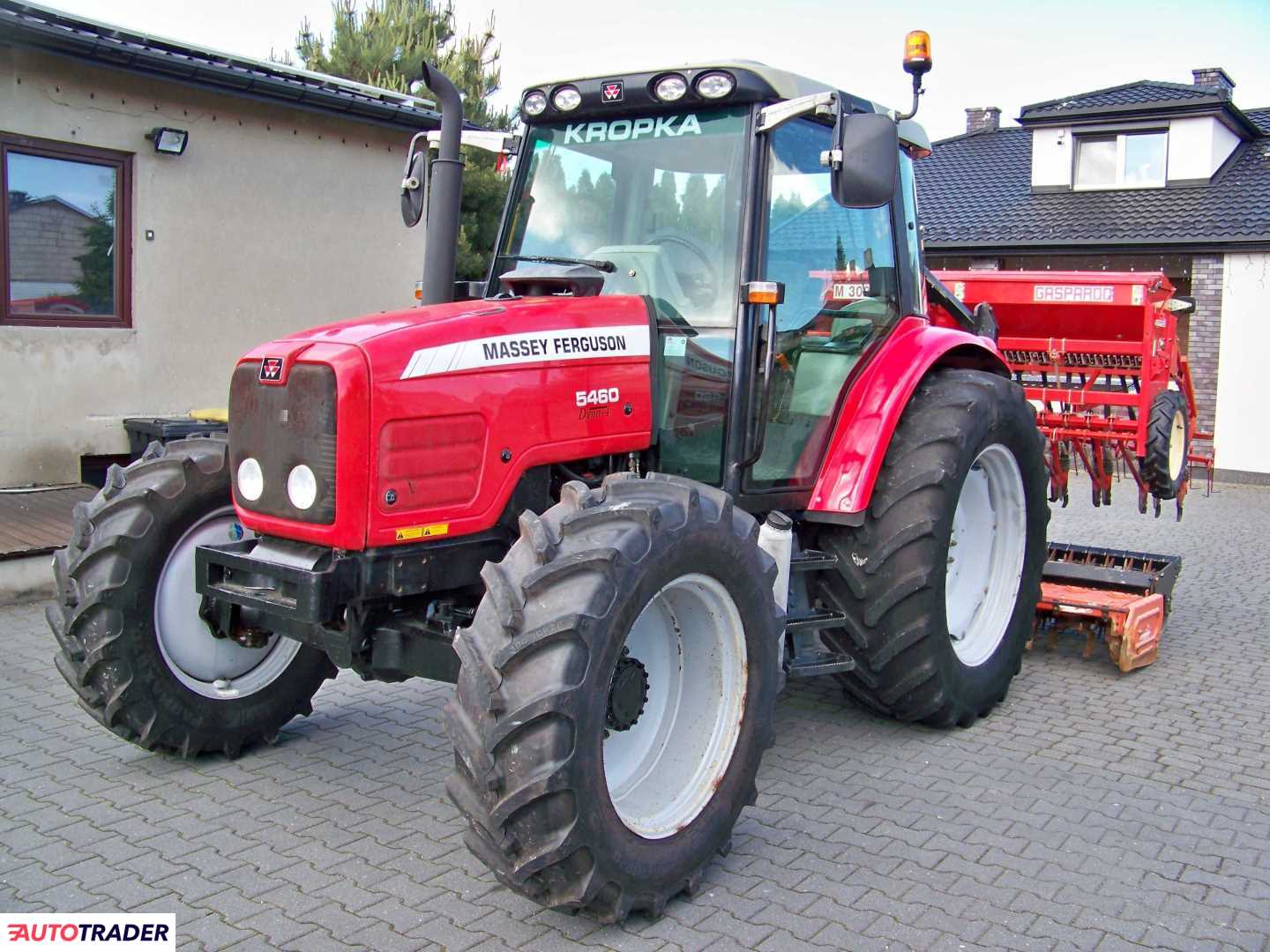 Ciągnik rolniczy Massey Ferguson 5460 Dyna-4 Ciągnik rolniczy Massey Ferguson 5460 Dyna-4
