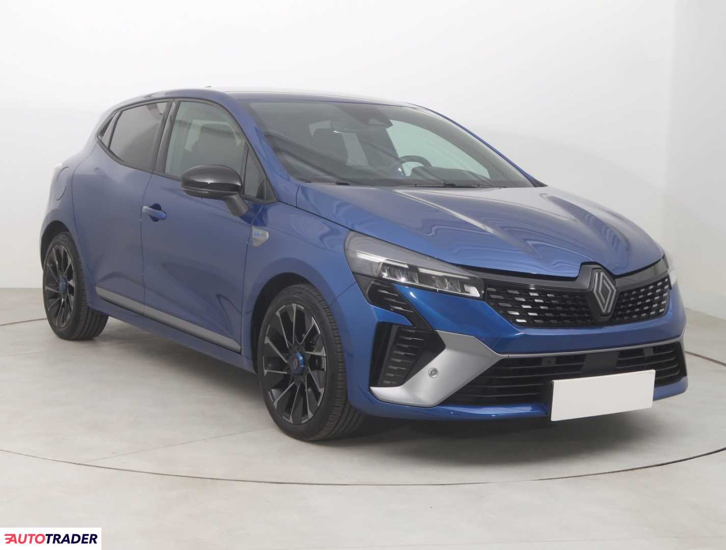 Renault Clio 2023 1.0 89 KM