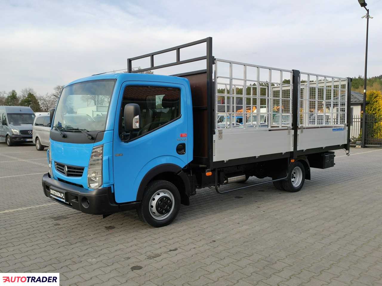 Renault Maxity 2015 3 Renault Maxity 2015 3