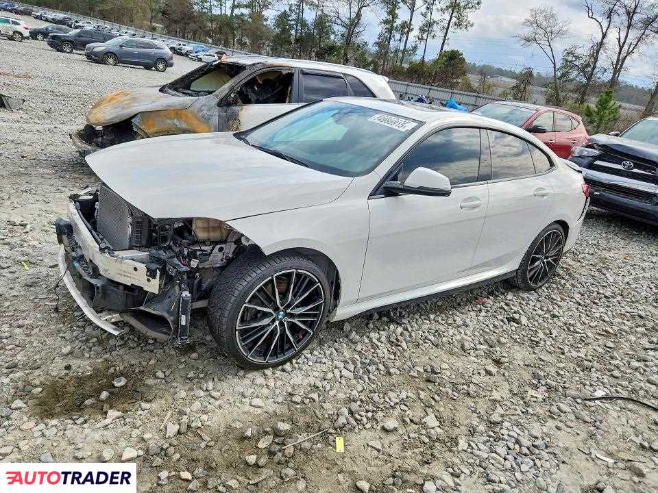 BMW 228 2021 2