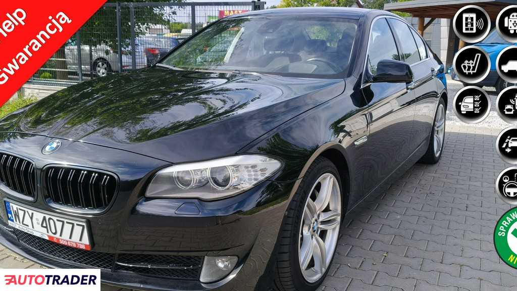 BMW 530 2011 3.0 245 KM