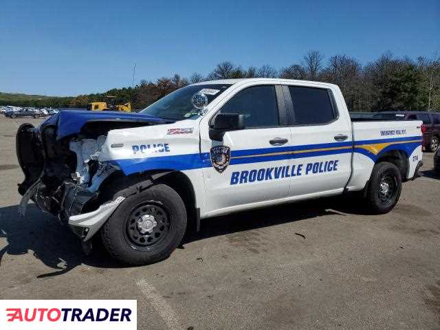 Chevrolet Silverado 2022 5